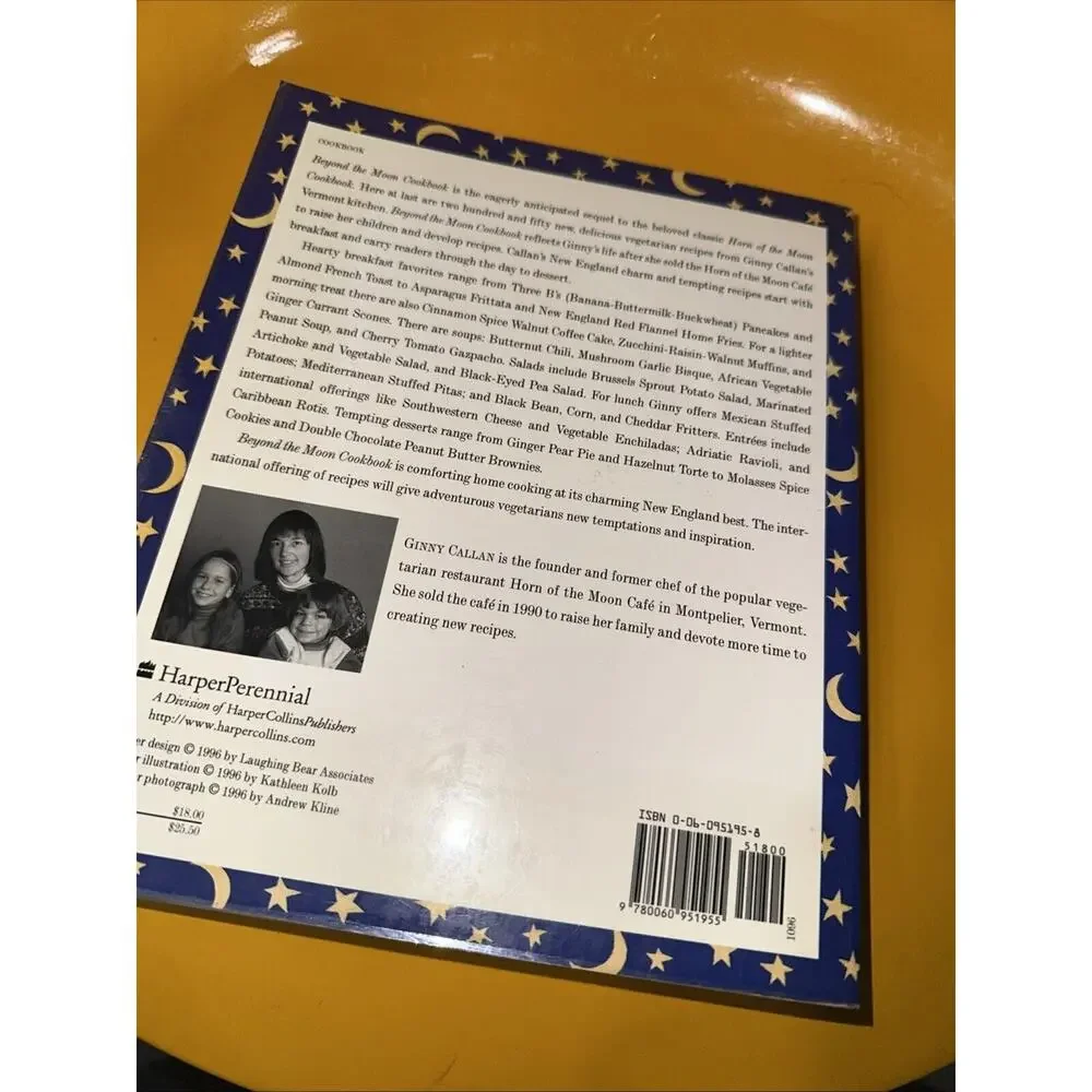 Beyond the Moon Cookbook by Callan,‎ Ginny Book
